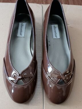 Silhouette Brown Patent Leather Knot-Accent Ballet Flats
